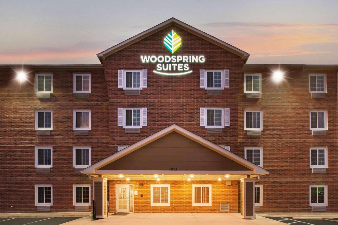 Woodspring Suites Columbus Urbancrest Grove City Kültér fotó