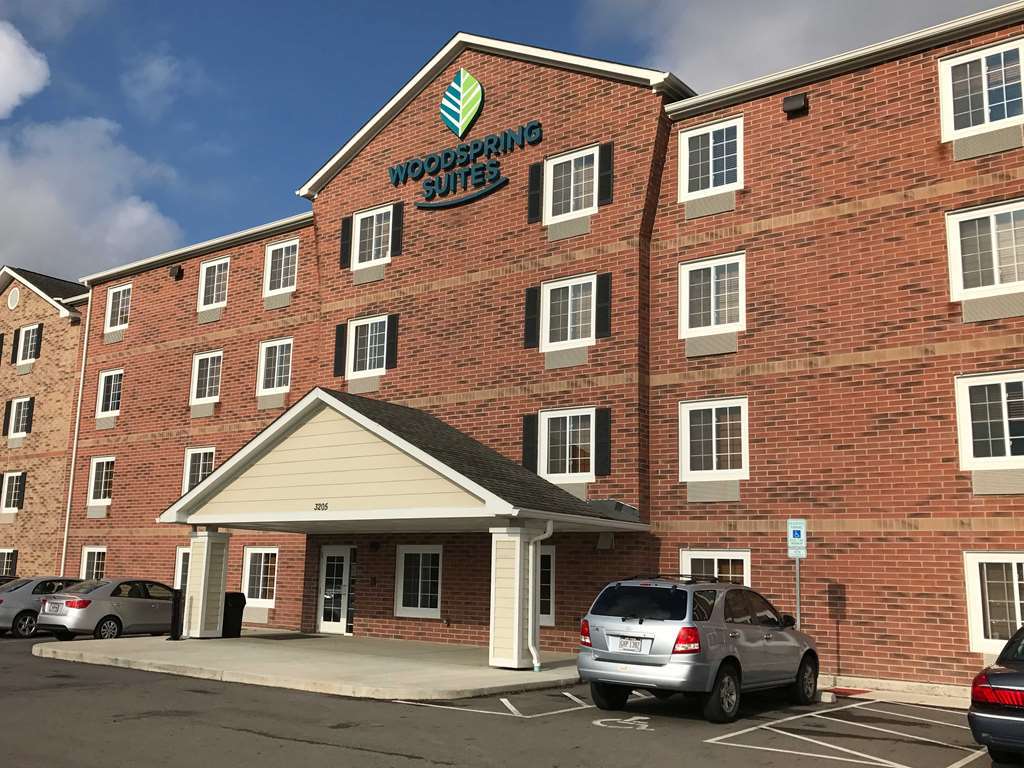 Woodspring Suites Columbus Urbancrest Grove City Kültér fotó